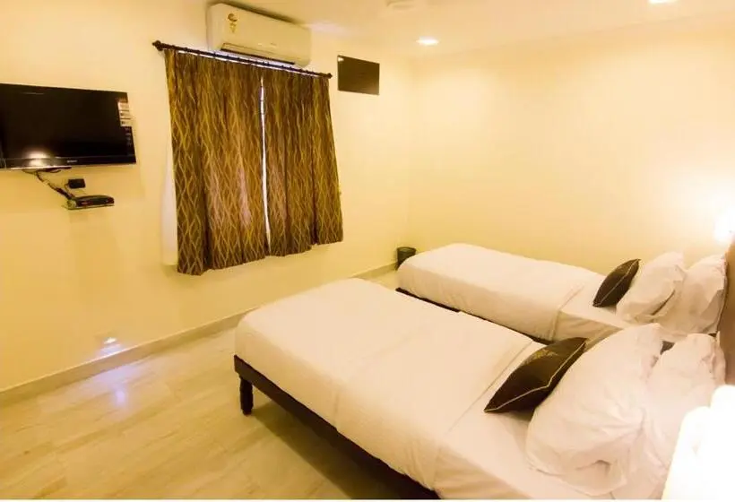 اتاق اجرایی, Cloud Nine Serviced Apartments