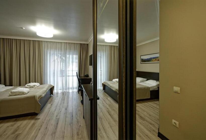 スタンダードルーム, Marmaros Apart Hotel & Spa