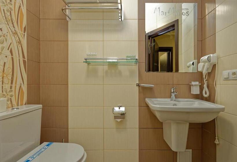 デラックスの４人部屋, Marmaros Apart Hotel & Spa