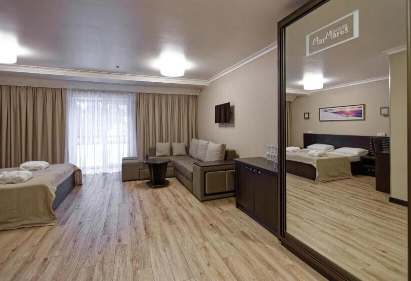 スタンダードトリプルルーム, Marmaros Apart Hotel & Spa