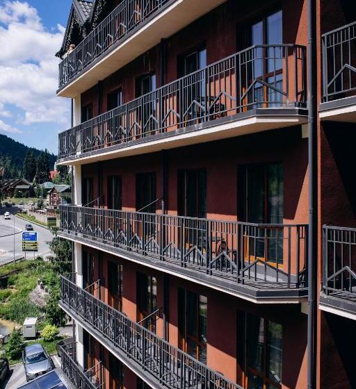 デラックスの４人部屋, Marmaros Apart Hotel & Spa
