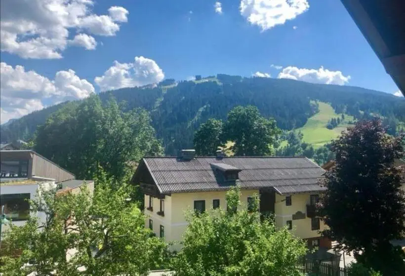 マウンテンビューファミリールーム, Oberauer Wagrain   Die Eco Familien Hotelpension B&b