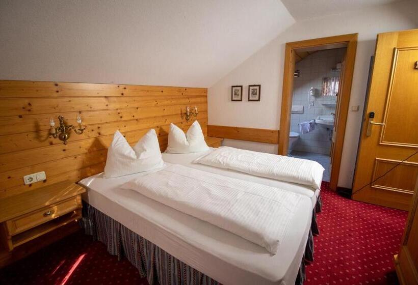 スタンダードルーム, Gasthaus überfuhr