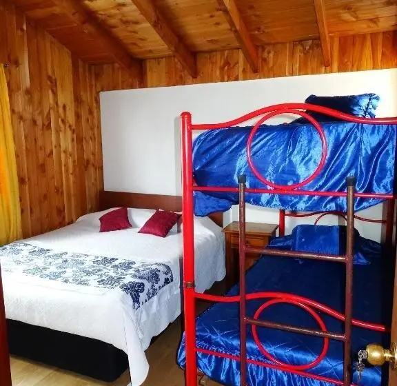 Standard Neljän Hengen Huone, Hostal Maitahue