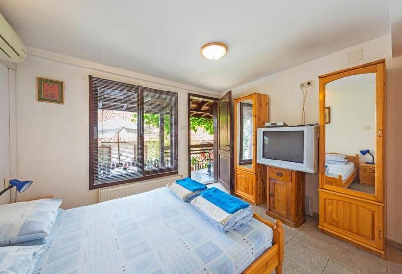 标准间, Hostel Pashov