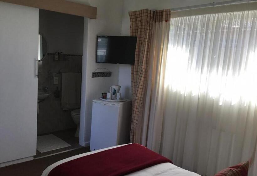 스탠다드 룸 풀장 전망, Lala Nathi Guest House & Self Catering