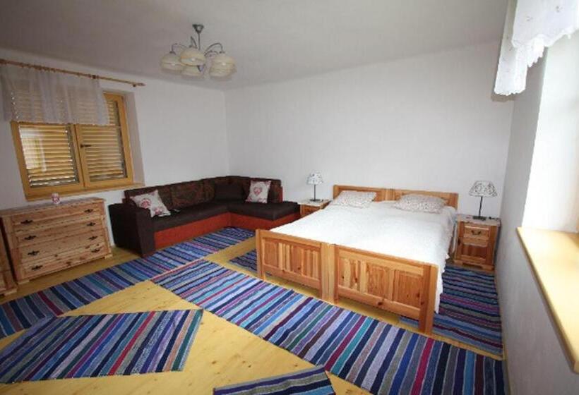 １ベッドルームアパートメント, Penzion Pod Krivanom