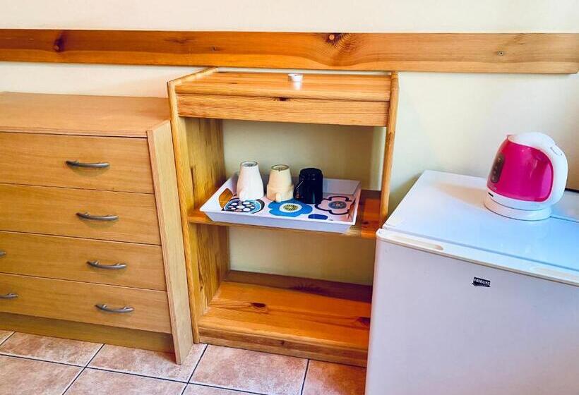 آپارتمان 1 خوابه, Pension 15 Homér