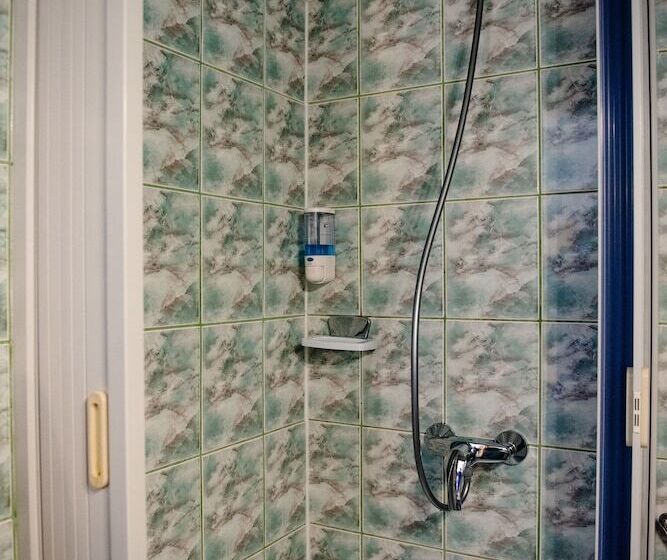 חדר סופריור, Pensiune Roua