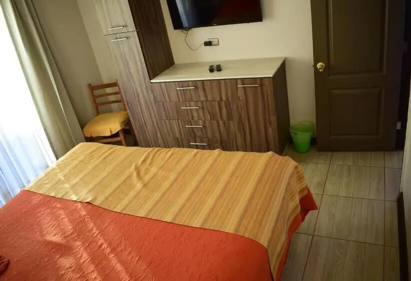 بانگلوی استاندارد, Apart Hotel Y Cabanas Vegasur