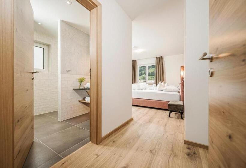 Апартаменты 1 Спальня, Emma S Kleines