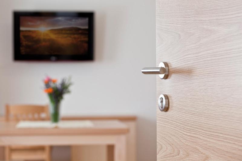 Номер Стандарт, Vogelhubergut Familie Scherleithner