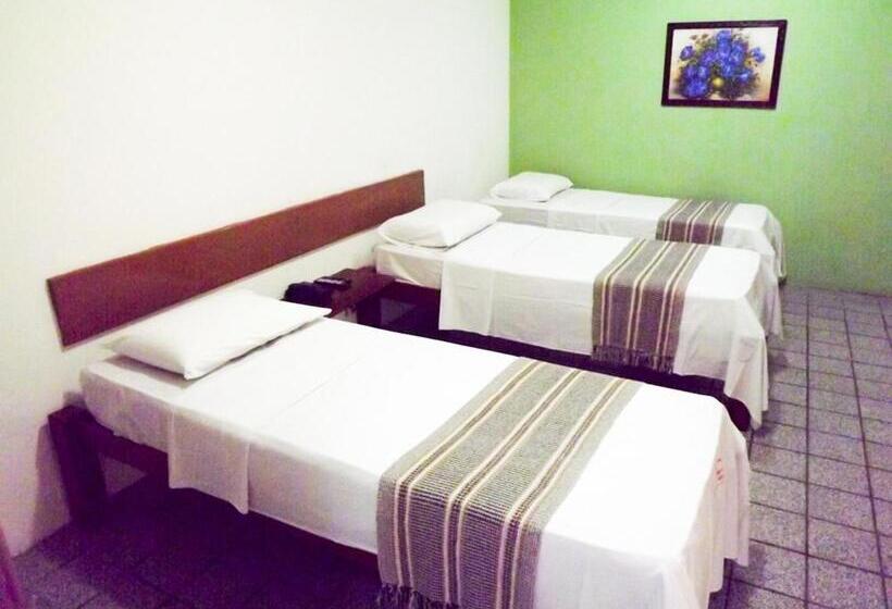 اتاق ساده سه‌ نفره, Pousada Do Forte Recife