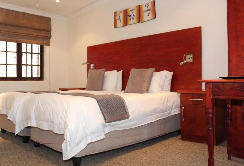 デラックスルーム, Sir Roys Guest House