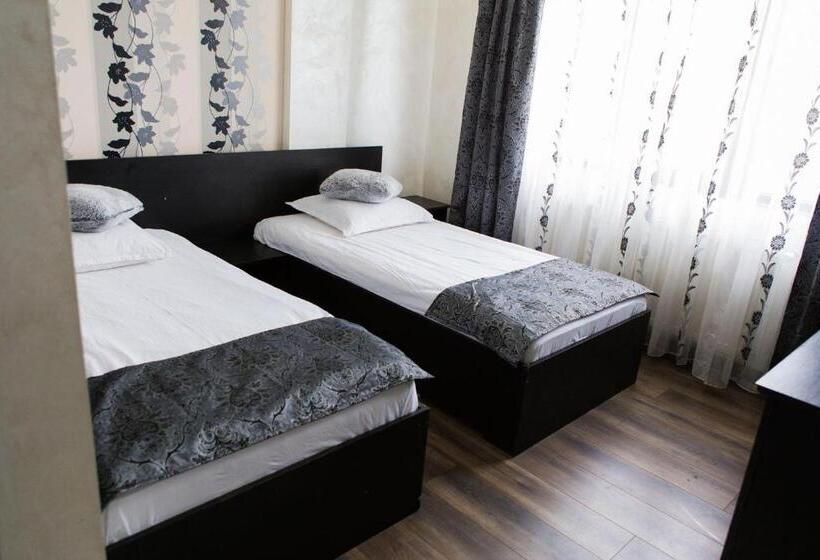 Номер Стандарт Трехместный, Pensiunea Alessia