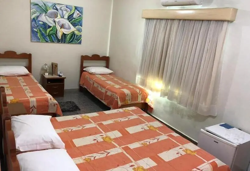 スタンダード4人部屋, Pousada Das águas