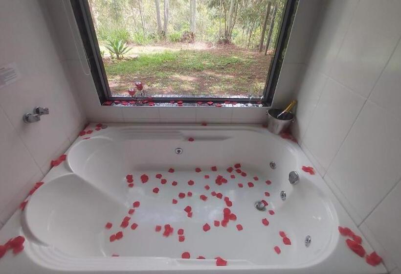 Standaard Studio, Refúgio Serra Negra