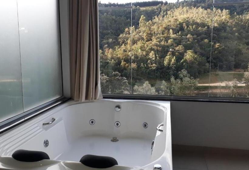 Suite met Kingsize Bed, Refúgio Serra Negra