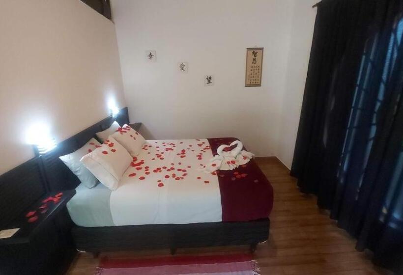 Standaard Studio, Refúgio Serra Negra