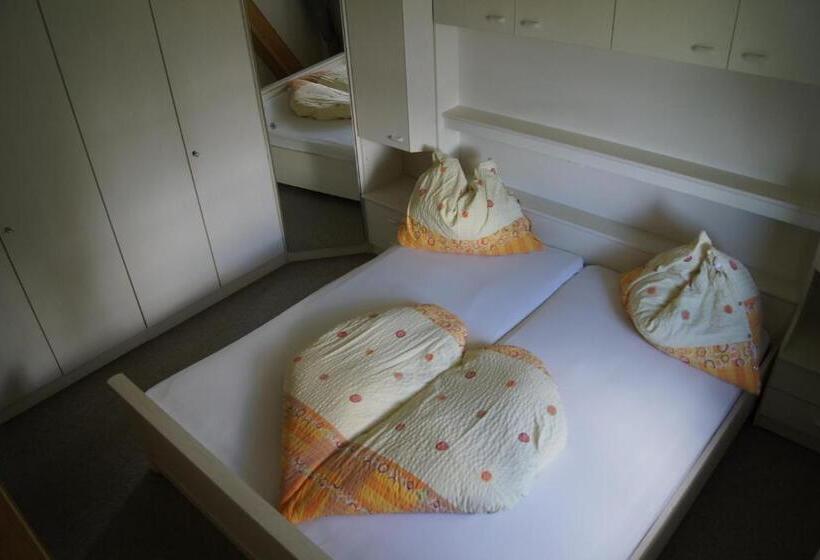 1 Bedroom Apartment Lake View, Appart Pension Seehang