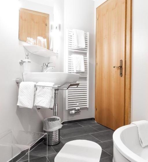 标准间带阳台, Frühstückspension Bilgeri