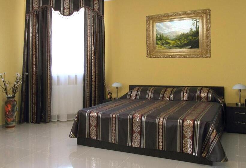 سوییت جونیور راحتی, Maxima