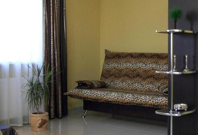 سوییت جونیور راحتی, Maxima