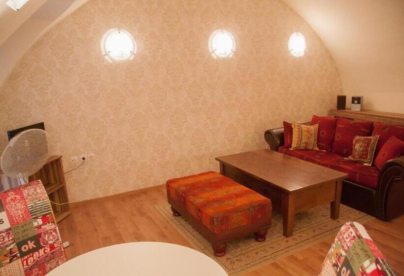 استودیوی استاندارد, Baščaršija Apartments & Rooms
