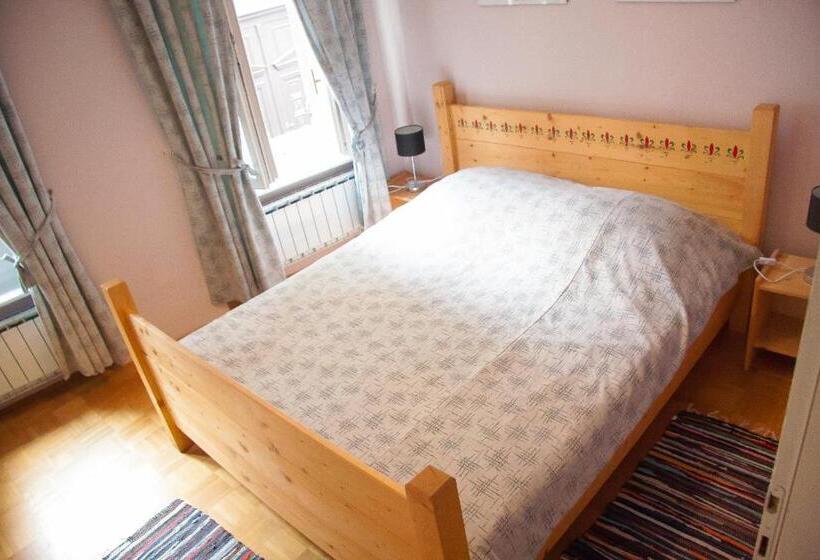 استودیوی استاندارد با چشم‌انداز شهر, Baščaršija Apartments & Rooms