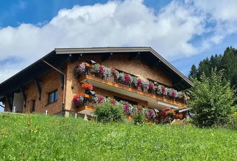 バルコニー付き１ベッドルームアパートメント, Haus Alpenglück