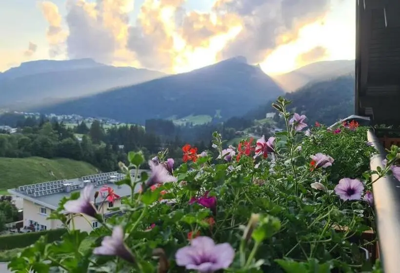 バルコニー付き１ベッドルームアパートメント, Haus Alpenglück
