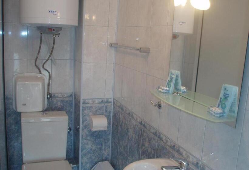 Номер Стандарт, Mania Guest House