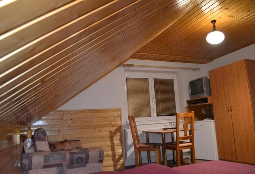 Номер Стандарт Совместная Ванная, Penzion Abahouse