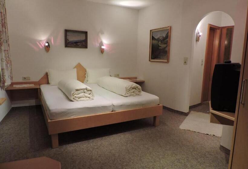 חדר סטנדרט, Pension Wallnöfer