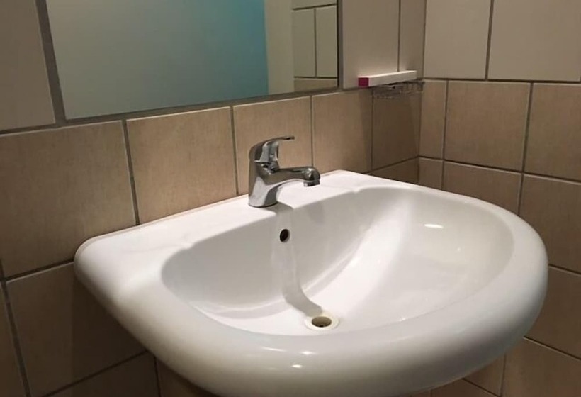 דירת שני חדרים, Taleen Al Malaz