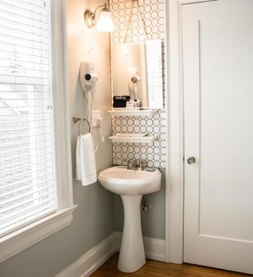 스탠다드 룸 퀸사이즈 침대, Nantucket Inn  Anacortes