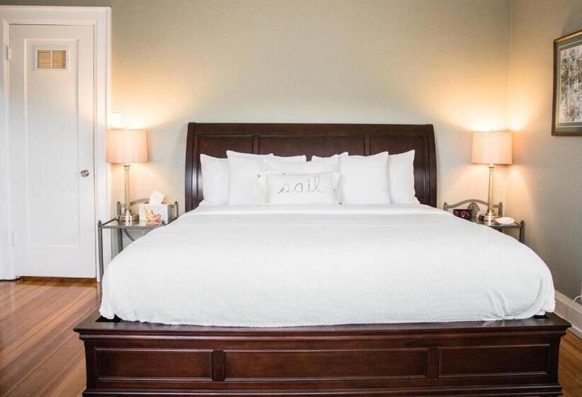 스탠다드 룸 킹사이즈 침대, Nantucket Inn  Anacortes