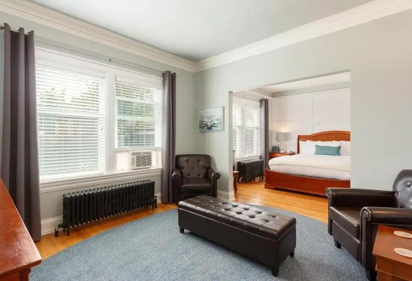Deluxe-huone King-vuode, Nantucket Inn  Anacortes