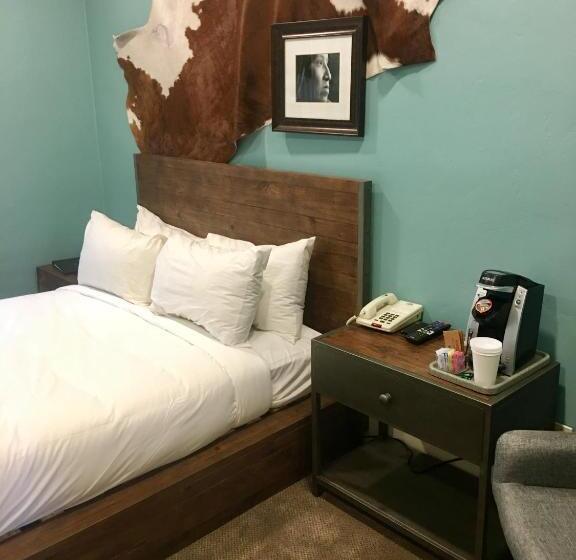 스탠다드 룸, The Groveland