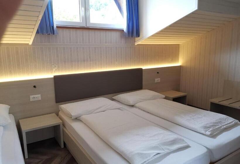 شقة غرفة نوم واحدة مزودة بشُرفة, Frühstückspension Helmut Koffler