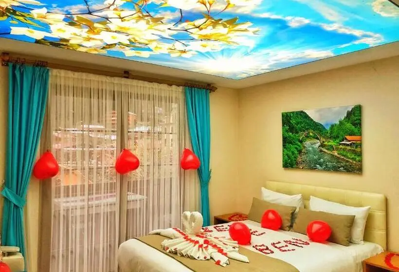 اتاق استاندارد سه نفره, Osmanlı Suite