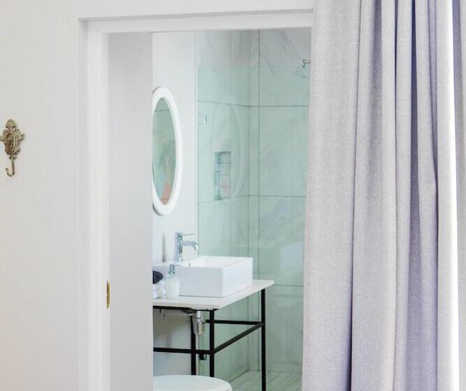 חדר משפחתי, Elianthe Guesthouse