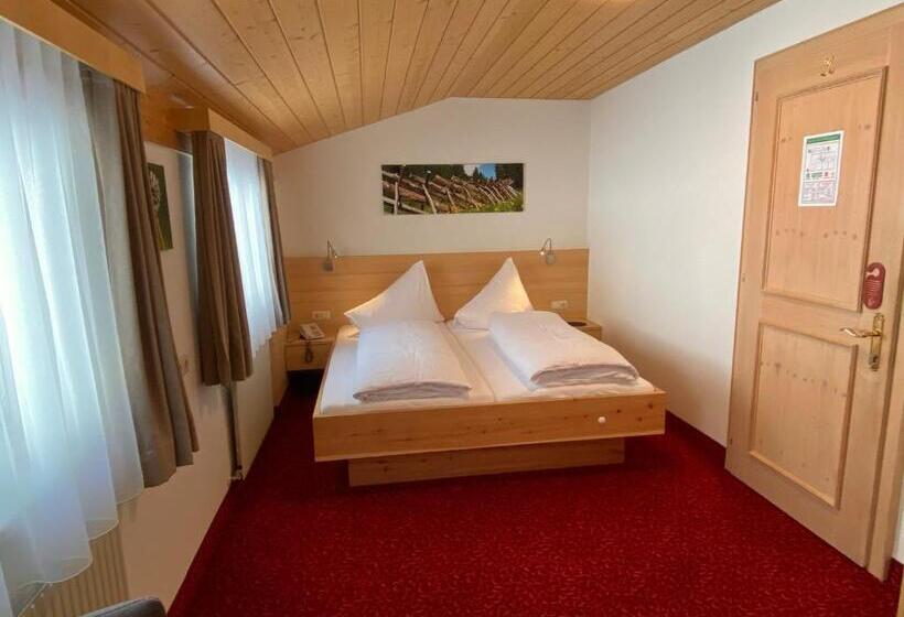 スタンダードルーム, Panoramagasthof Kristberg