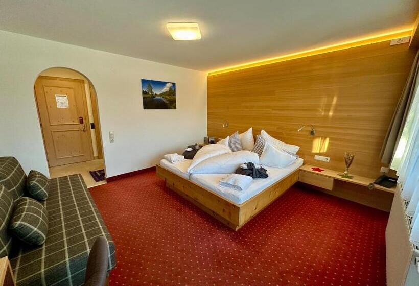 バルコニー付きスタンダードルーム, Panoramagasthof Kristberg