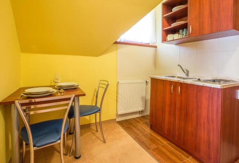 Апартаменты 1 Спальня, Penzión Ingrid