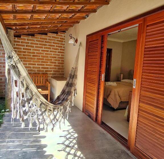 Pokój Czteroosobowy Standard, Pousada Araucaria