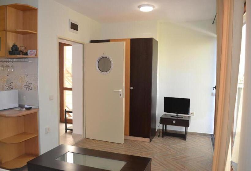 Студия Стандарт Вид на Море, Seagarden Villa Resort