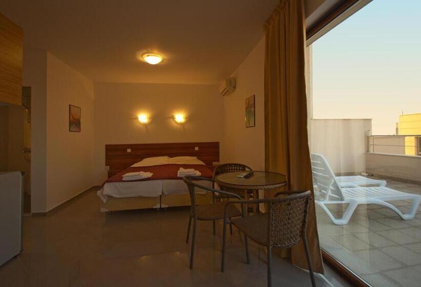 带海景的标准工作室, Seagarden Villa Resort