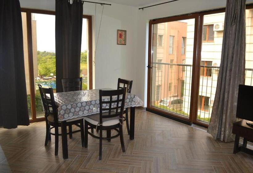 带1个卧室的带海景的公寓, Seagarden Villa Resort