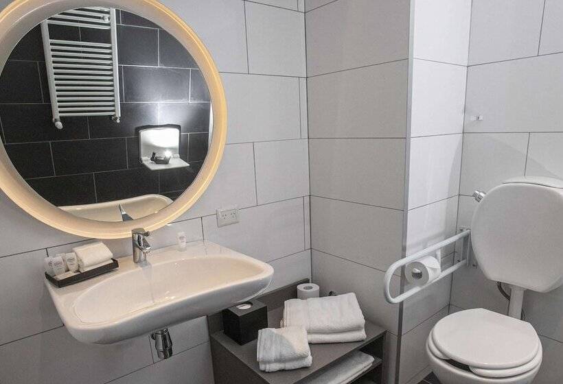 غرفة قياسية لذوى الاحتياجات الخاصة, Hampton By Hilton Bariloche